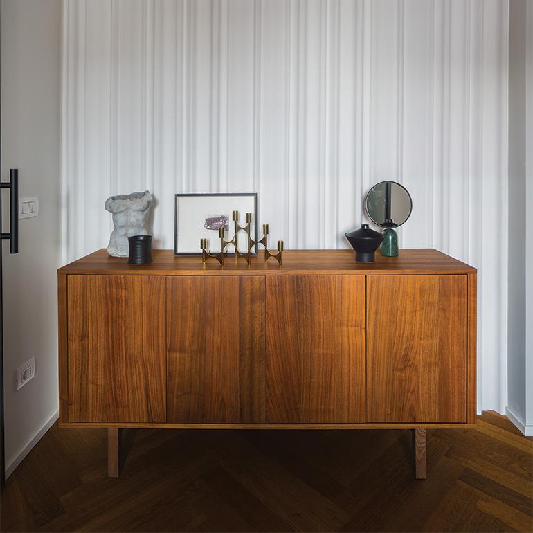 per una coppia internazionale, lo studio di architettura e interior design Archventil ha progettato un appartamento in stile vintage in via Palmanova a Milano. 