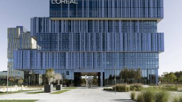 building_loreal_the_sign_ph_a_martiradonna