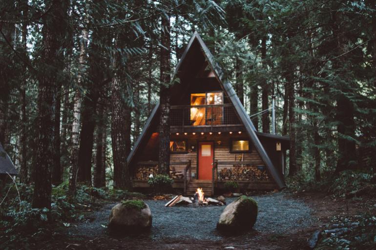 The Little Owl Cabin, Packwood, WA