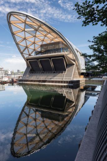 Crossrail Place by Foster +Partners