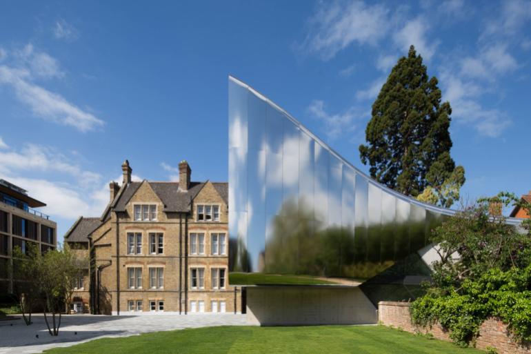 Investcorp Building for Oxford University's Middle East Centre at St Antony's College by Zaha Hadid Architects