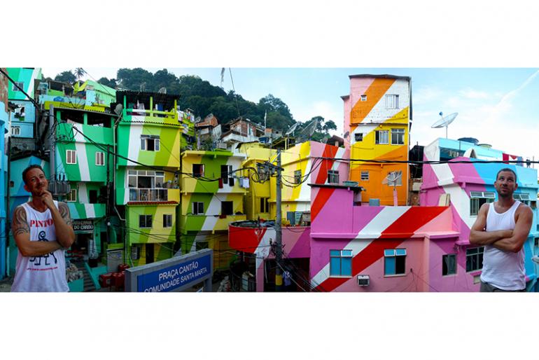 Favela Painting